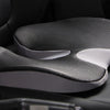 Coussin de siège ergonomique DEENII noir posé sur un siège de voiture