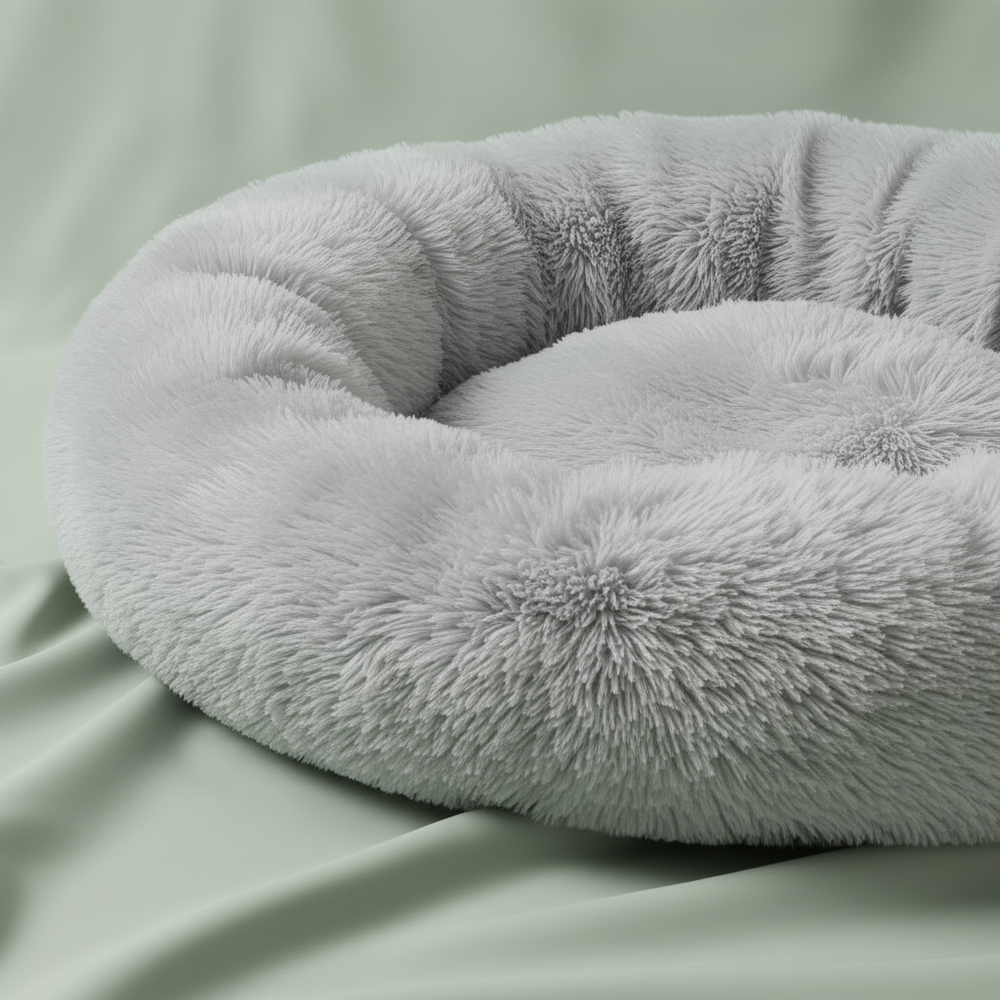 Coussin rond moelleux DEENII pour chien et chat en situation